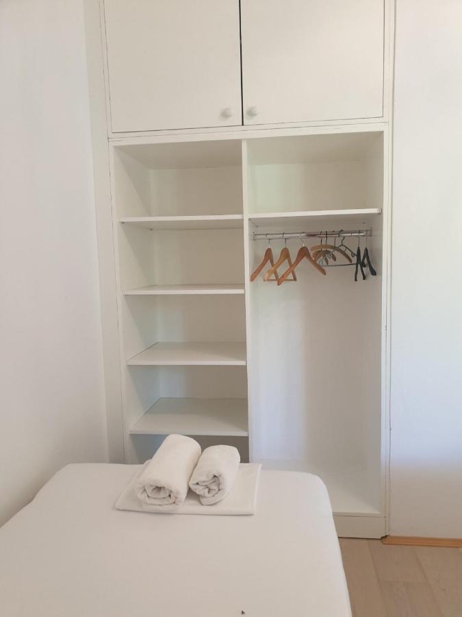 Luka'S Lodge Guesthouse & Hostel Hvar Town Esterno foto